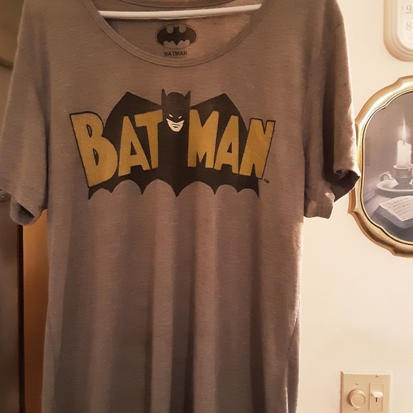 Kohl's Tops - Batman T-Shirt Juniors XL Womans Large DC Kohls Jcpenney